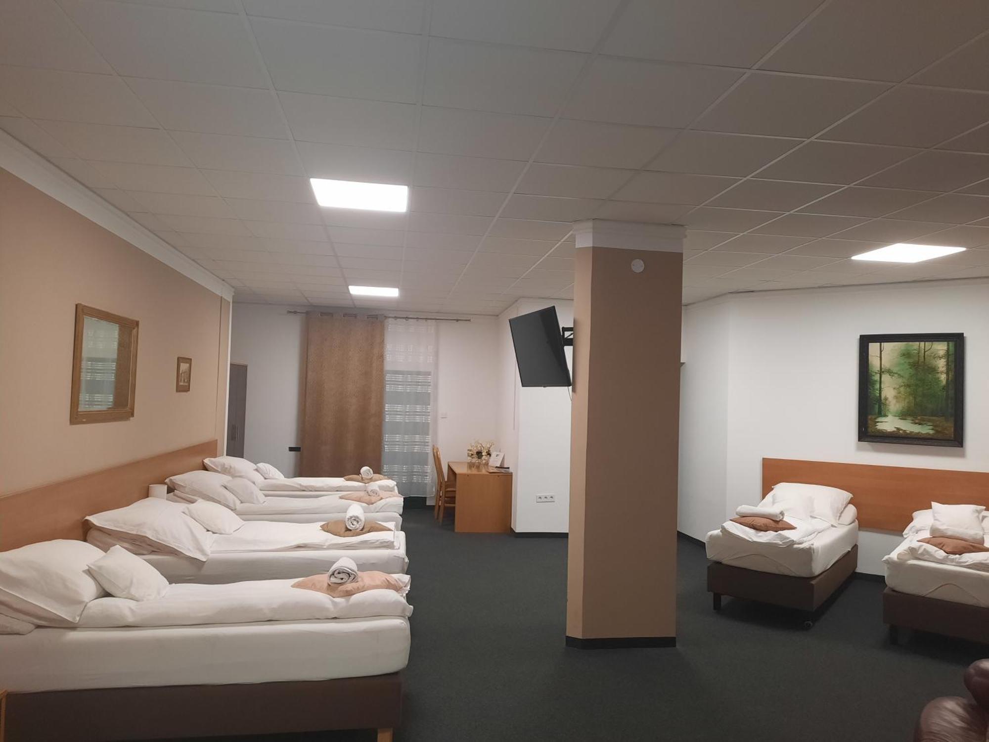 Ricardpol Noclegi Tarnów Esterno foto