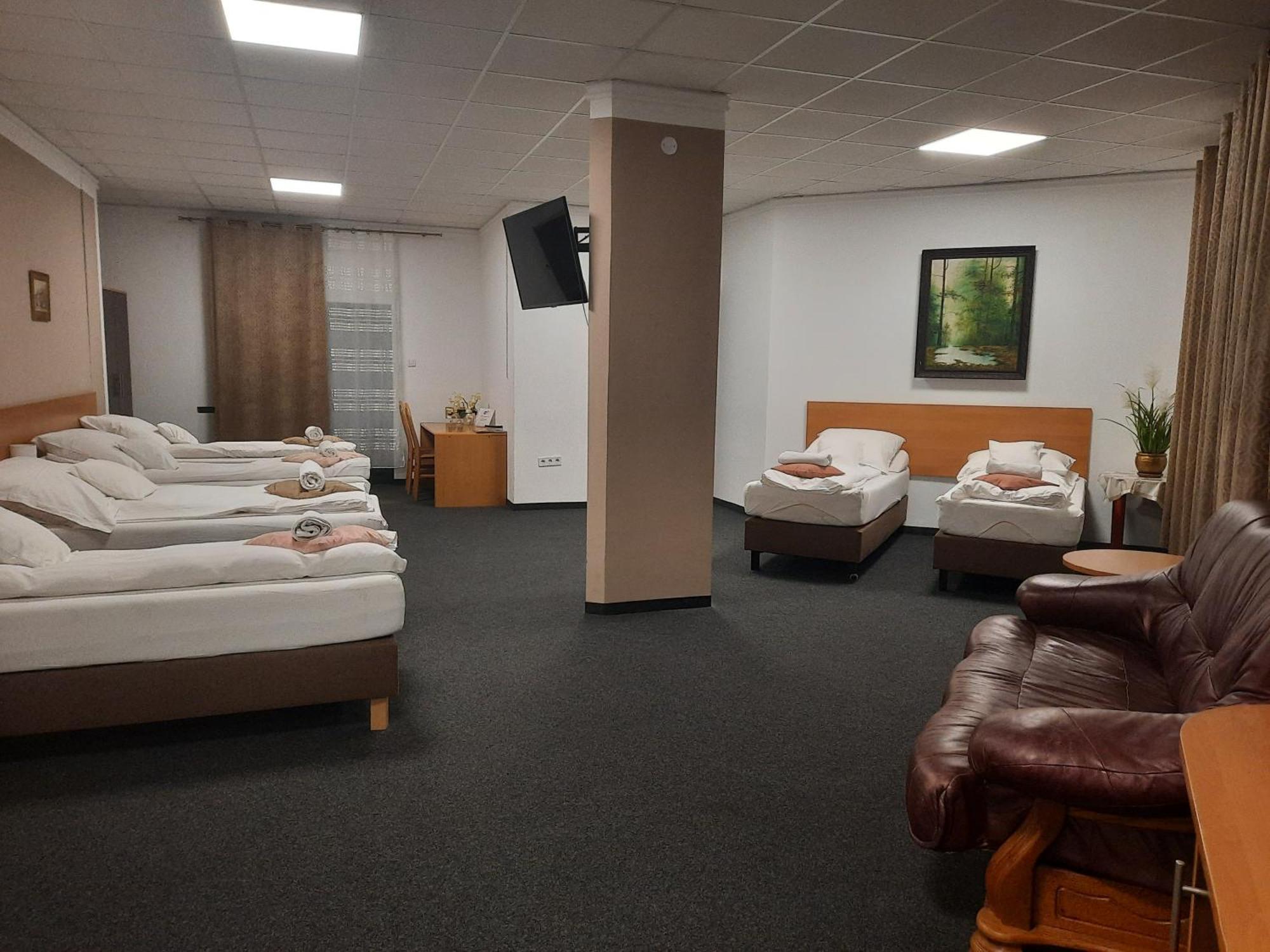 Ricardpol Noclegi Tarnów Esterno foto